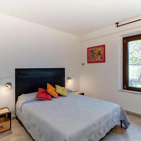 Artemisia Negli Ulivi Bed & Breakfast Magliano in Toscana